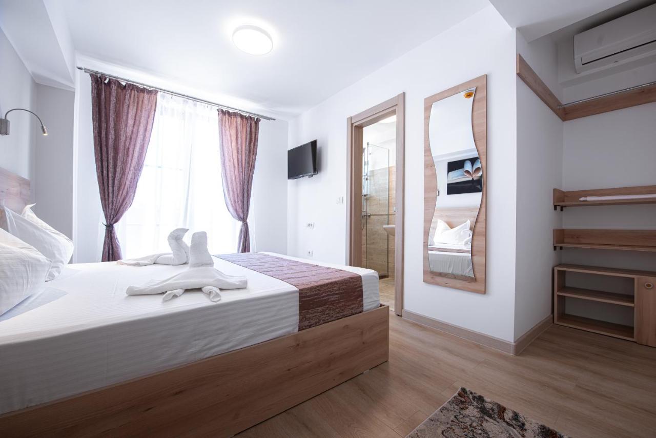 Hotel Polu-X à Vama Veche Extérieur photo