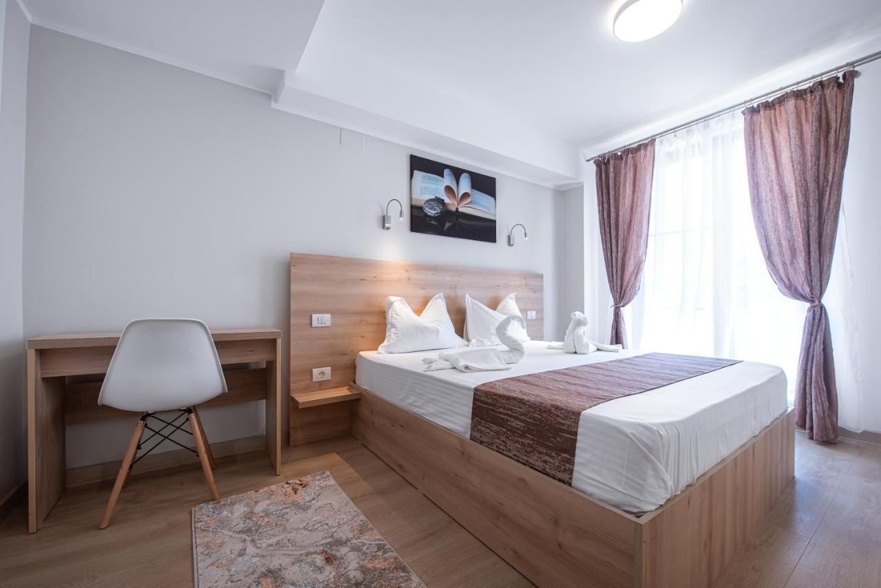 Hotel Polu-X à Vama Veche Extérieur photo