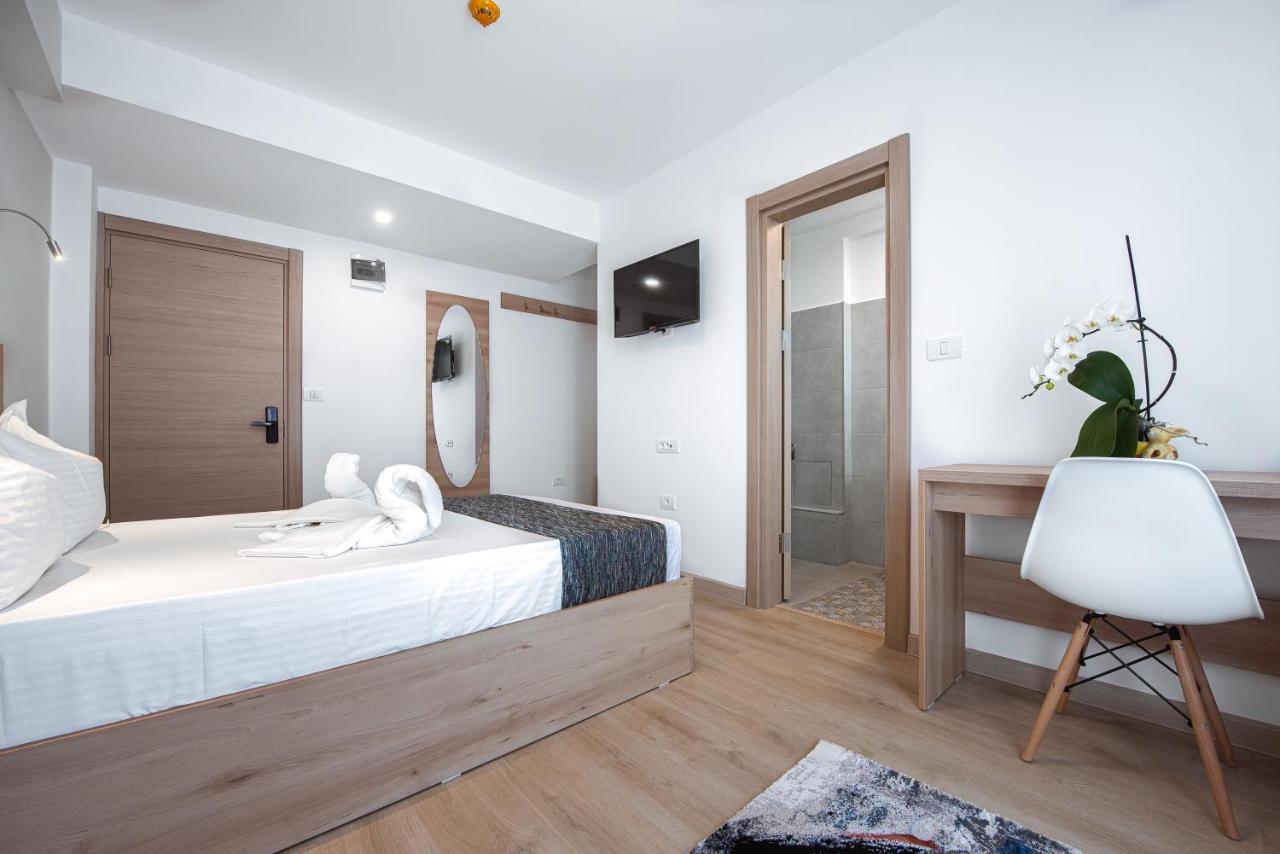 Hotel Polu-X à Vama Veche Extérieur photo