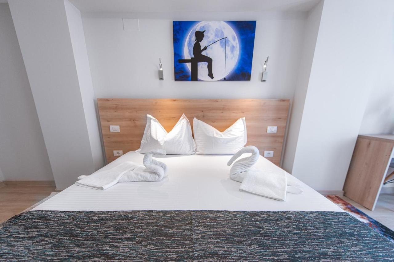 Hotel Polu-X à Vama Veche Extérieur photo